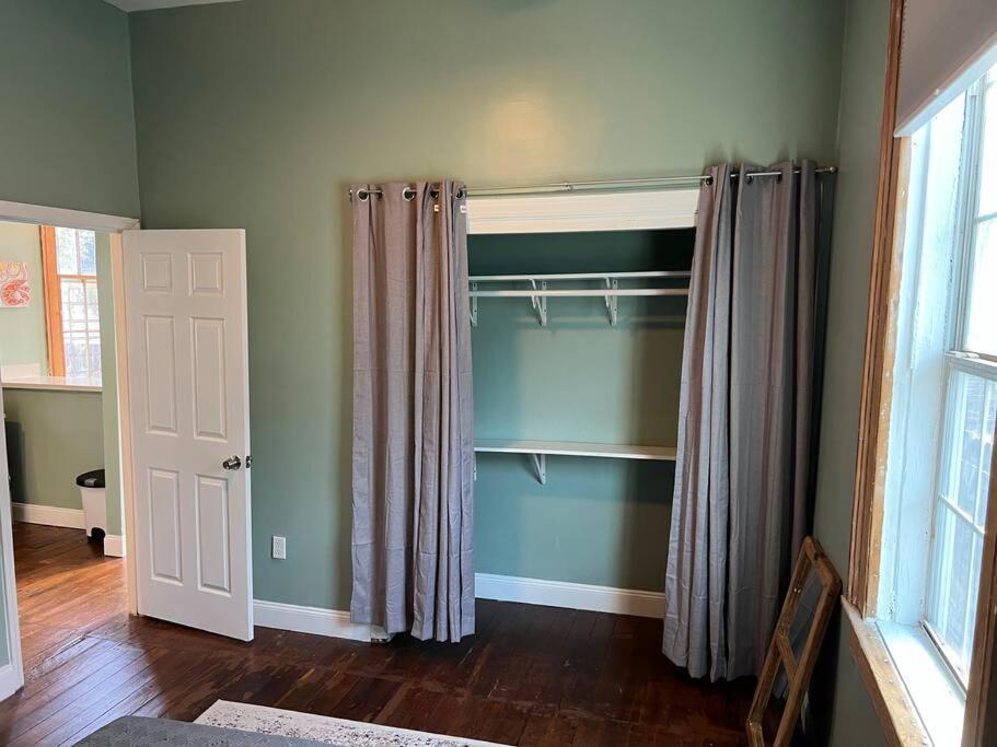 Chilled Pad 2 Blocks From The French Quarters Apartment นิวออร์ลีนส์ ภายนอก รูปภาพ